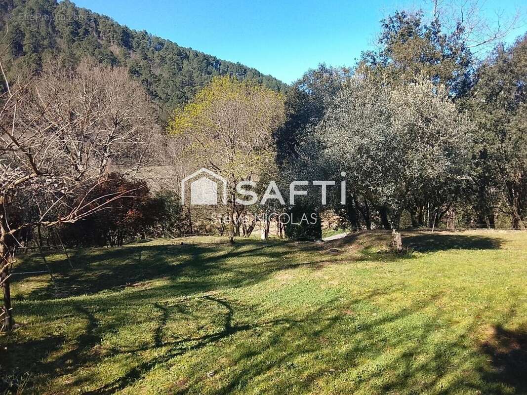 Maison 127 m² à Senechas  - photo 3