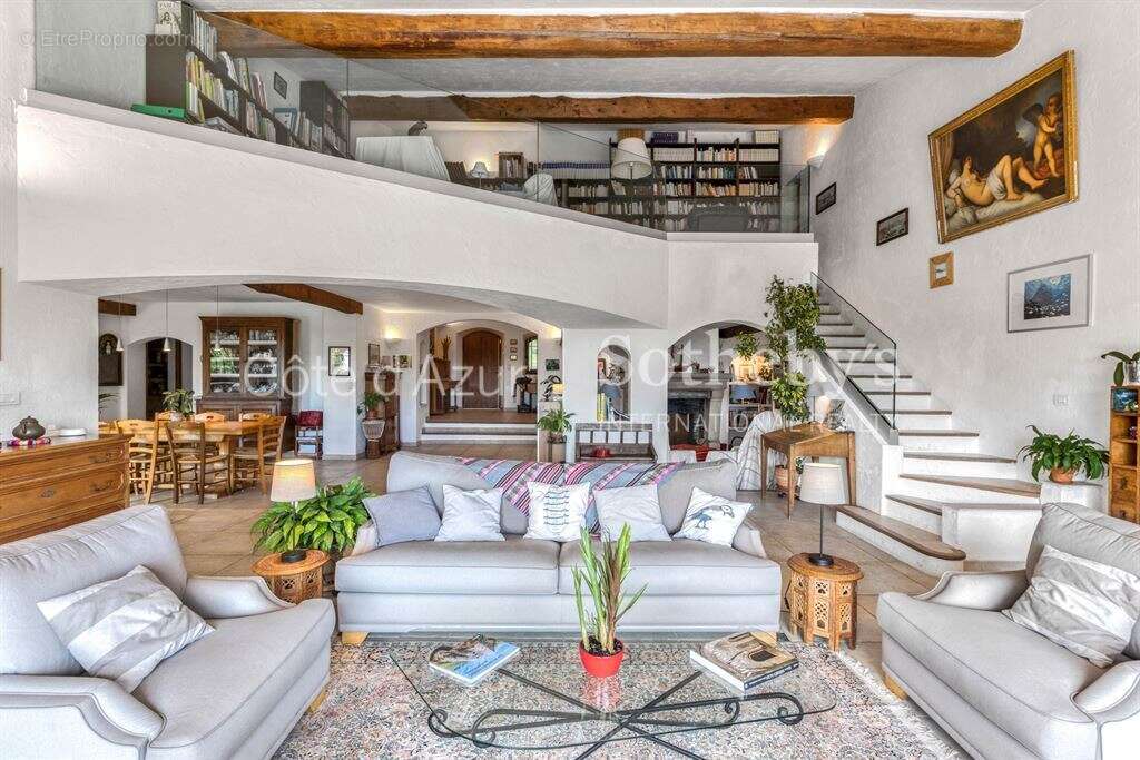 Maison à GRASSE