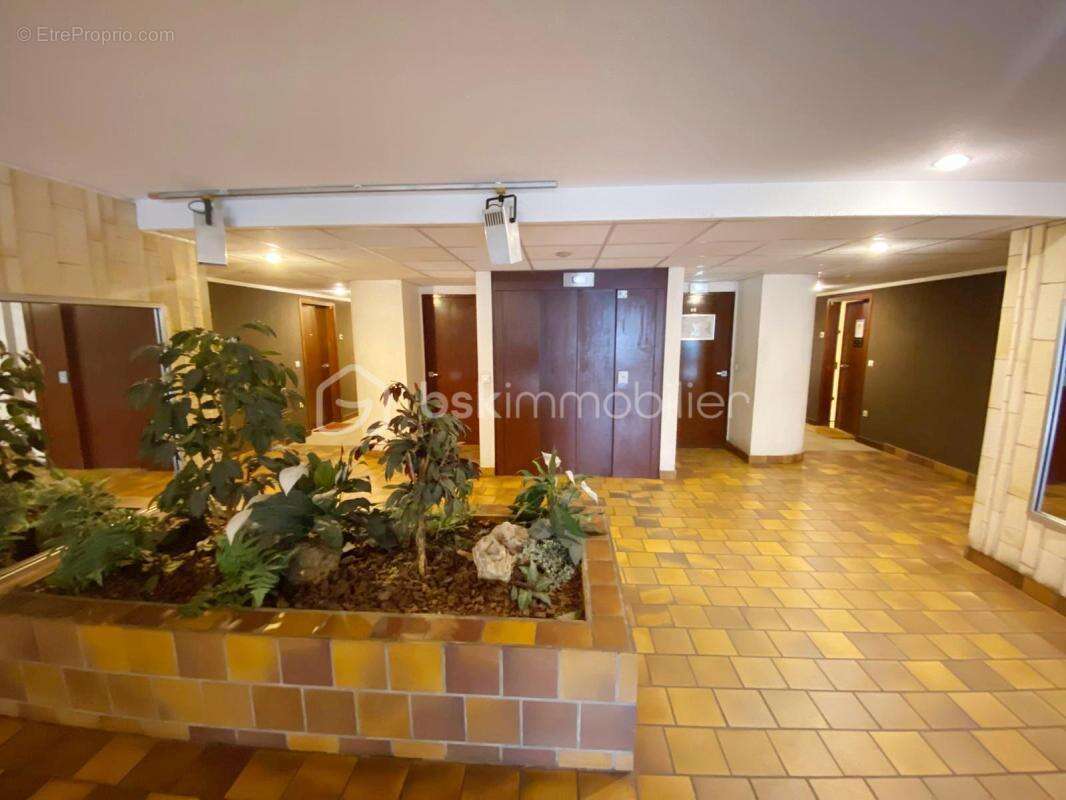 Studio idéalement placé, à visiter ! - photo 7