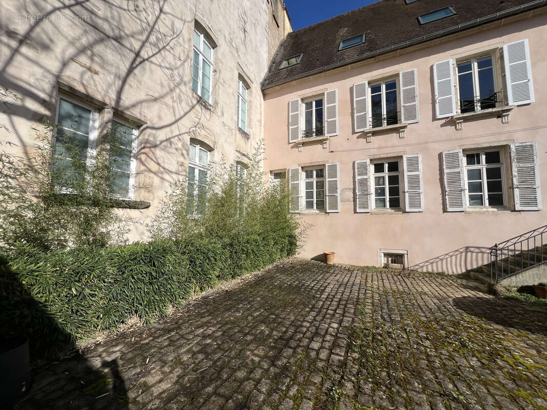 Appartement à BEAUNE