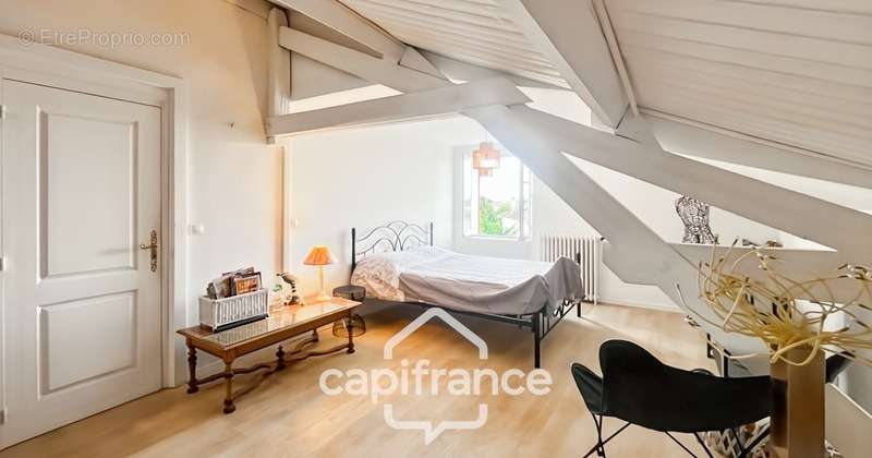 Maison à VILLENEUVE-SUR-LOT