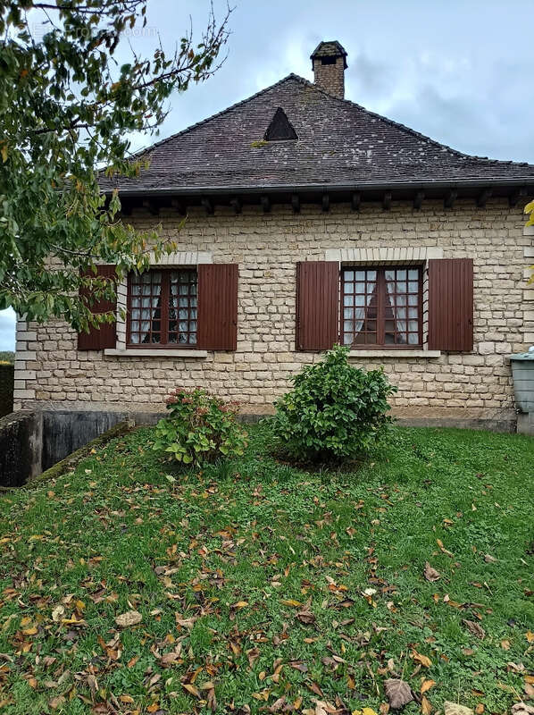 Maison à MONTAYRAL