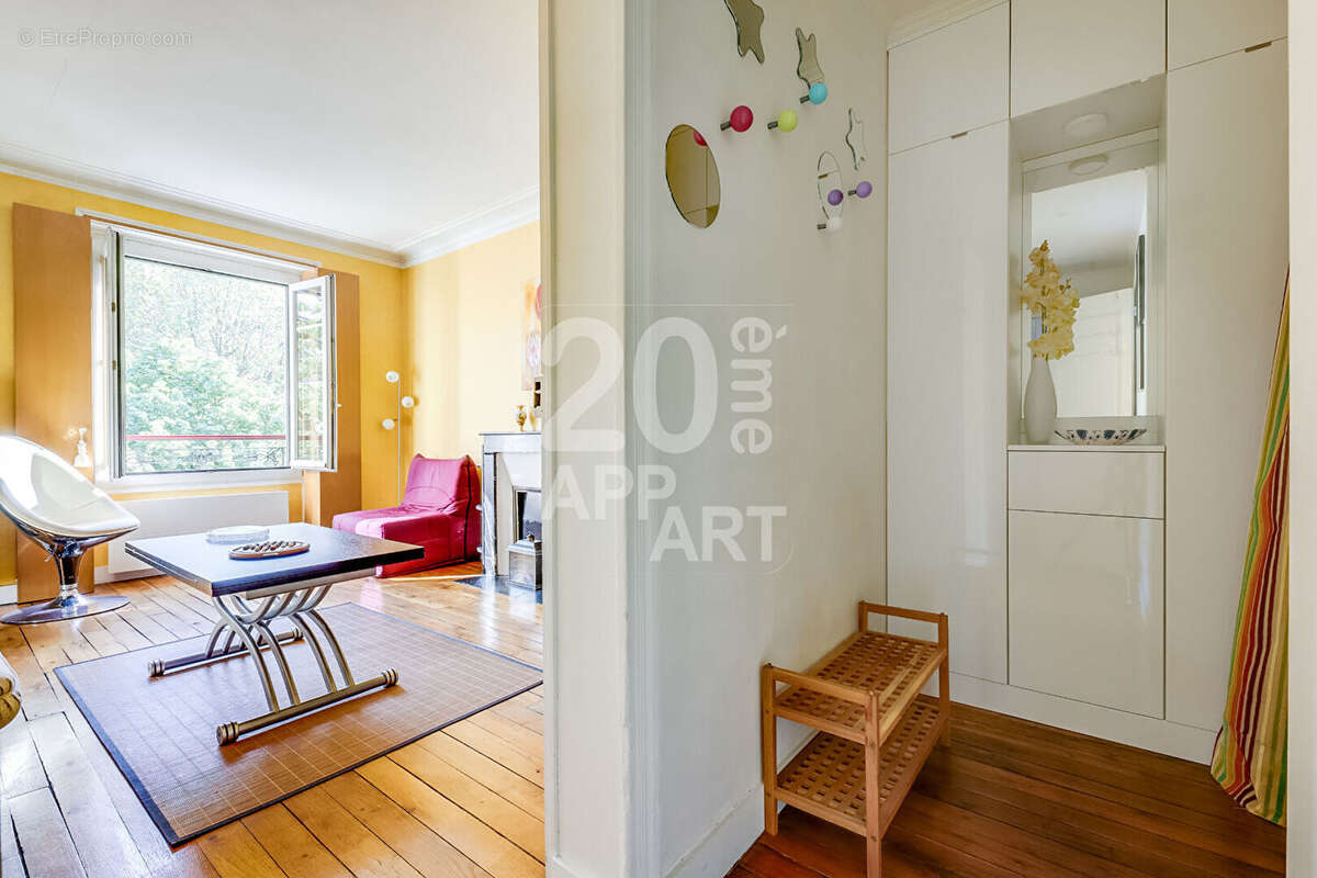 Appartement à PARIS-20E