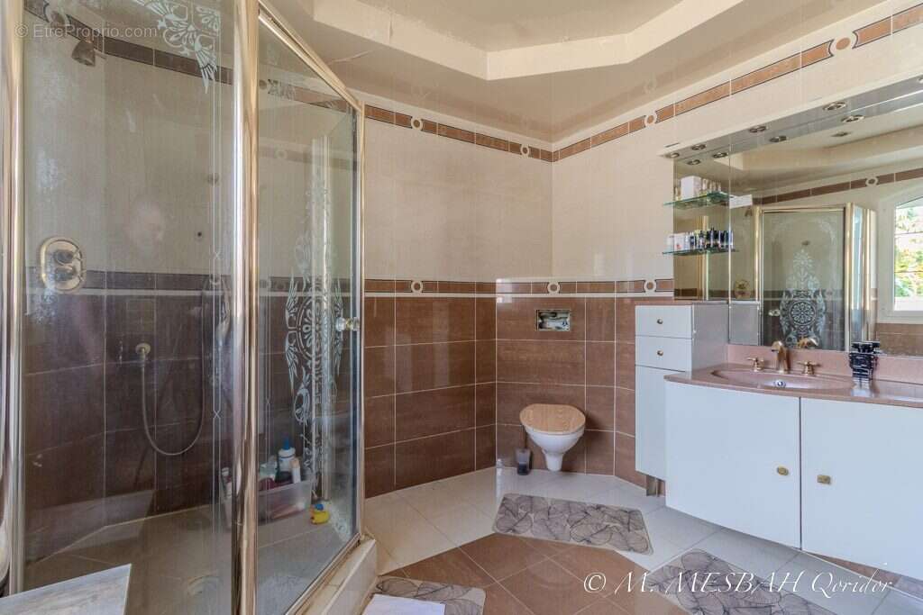 Maison à SAINT-GERMAIN-LES-ARPAJON