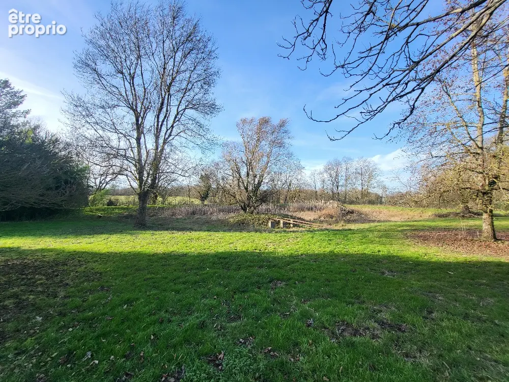 Magnifique bâtisse de 272 m² sur 1.2 hectares de terrain clos - photo 3