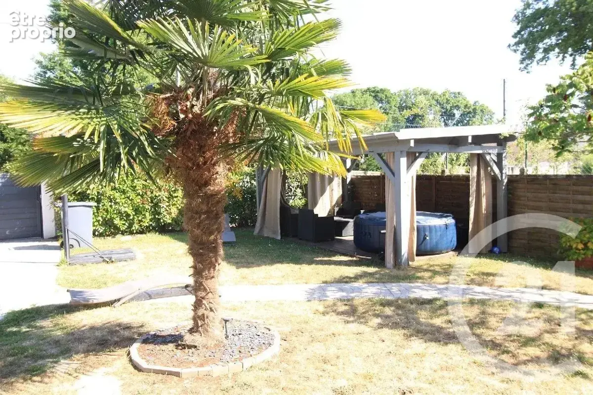 Maison à YERRES