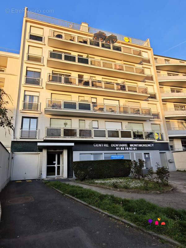 Appartement à ENGHIEN-LES-BAINS
