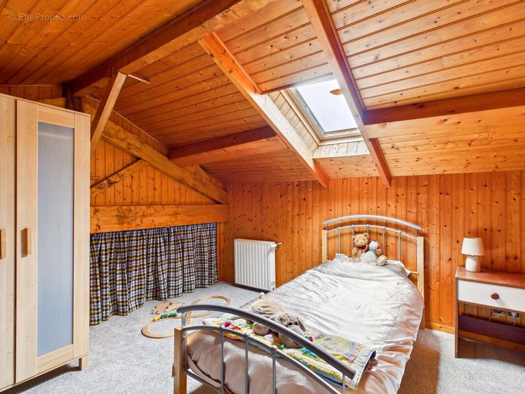 Maison à LOUBILLE