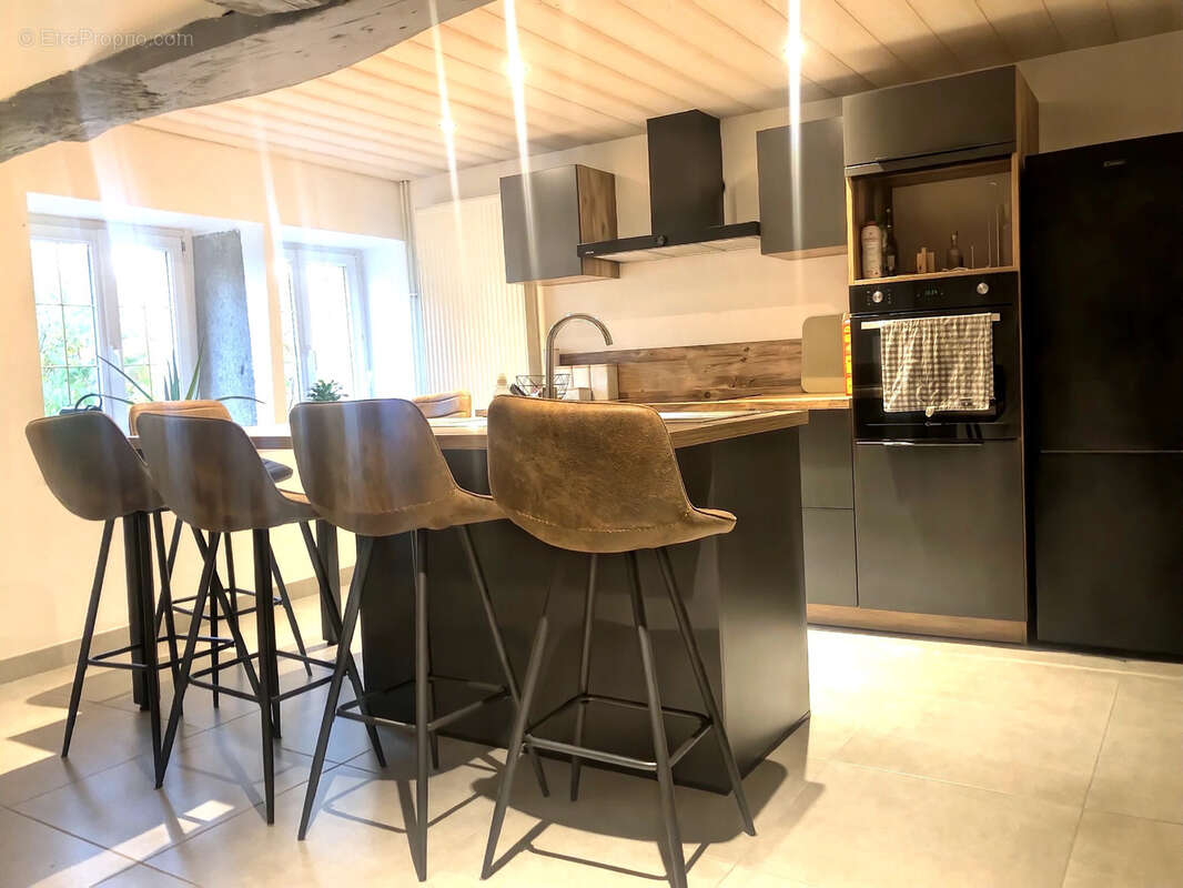 Maison à VYT-LES-BELVOIR