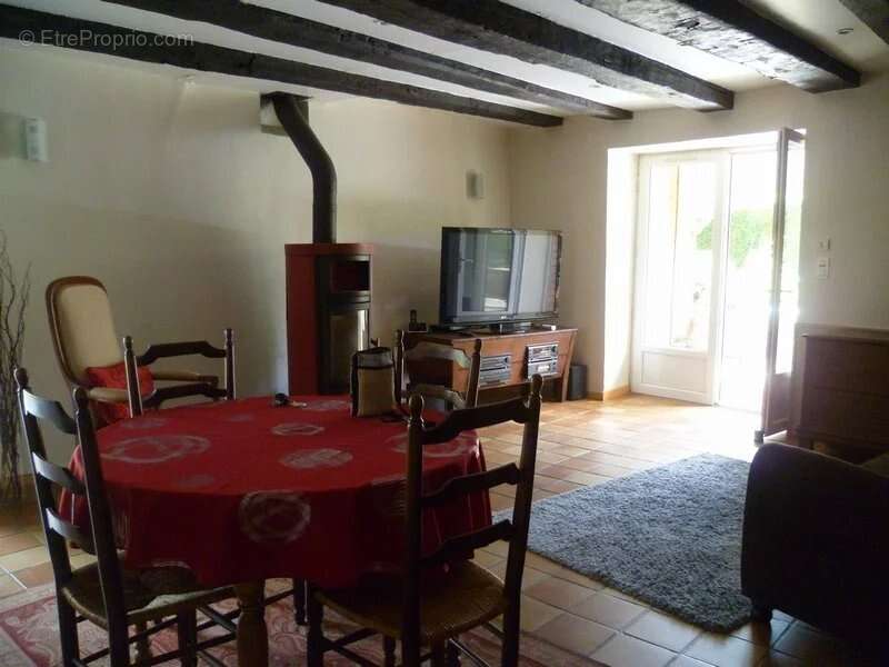 Appartement 95 m² à Oradour-Sur-Vayres  - photo 8