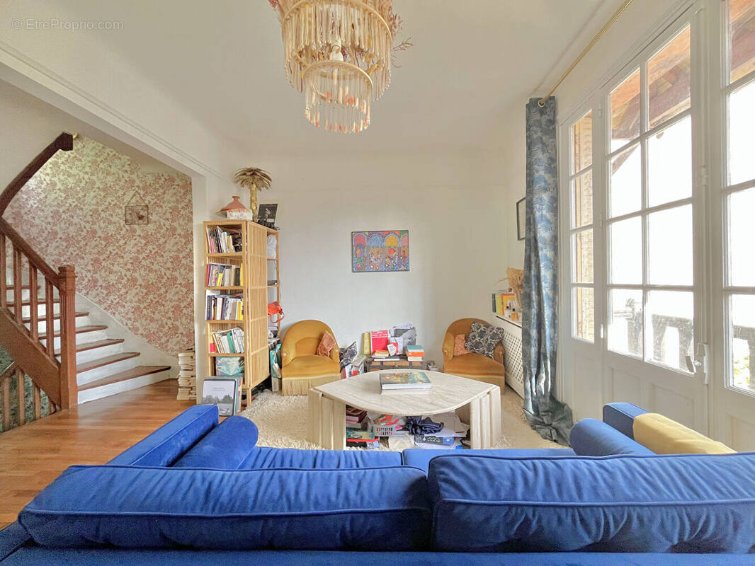 Maison à FONTENAY-SOUS-BOIS