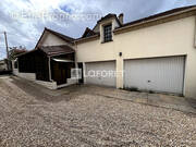 Maison à LES MUREAUX