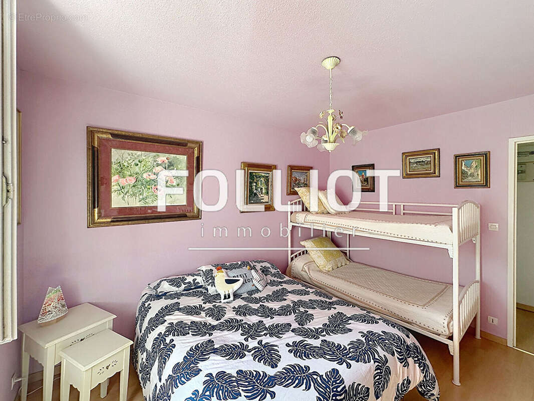 Appartement à SAINT-PAIR-SUR-MER