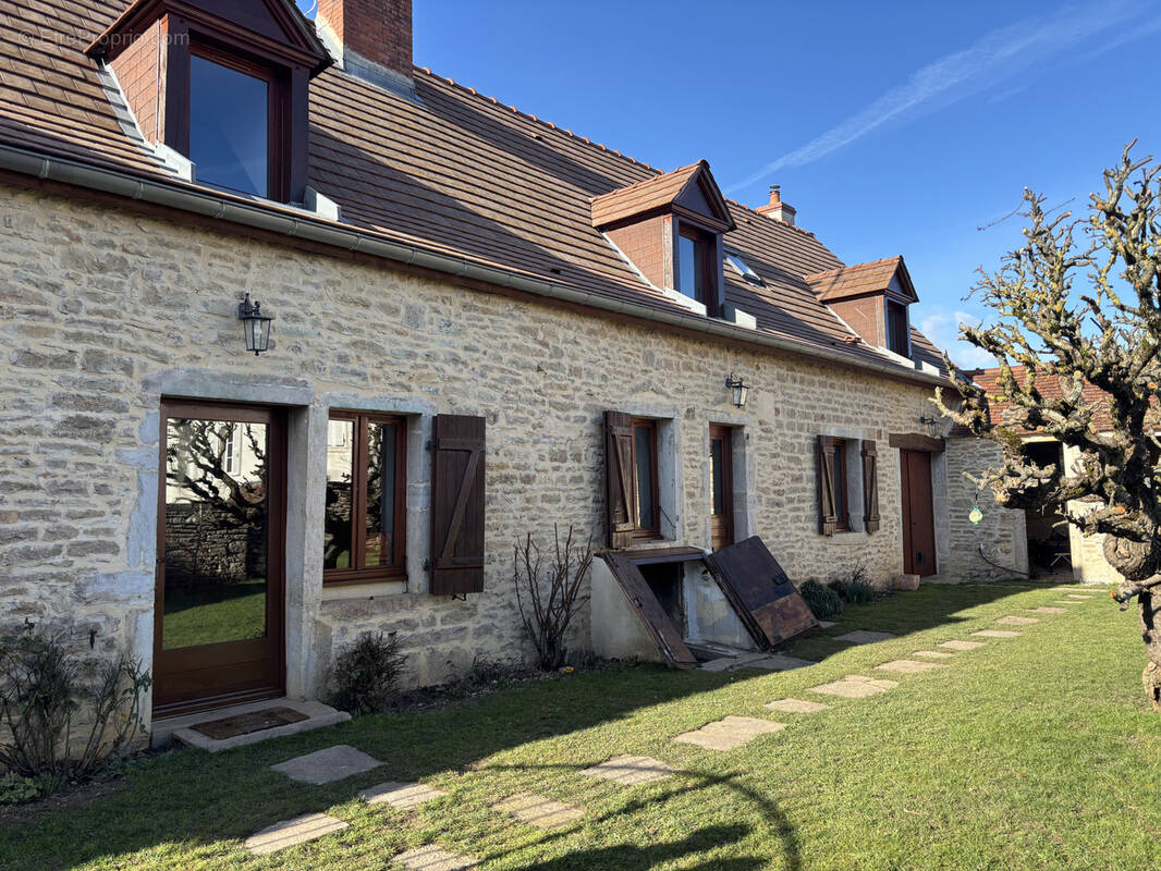 Maison à GEVREY-CHAMBERTIN