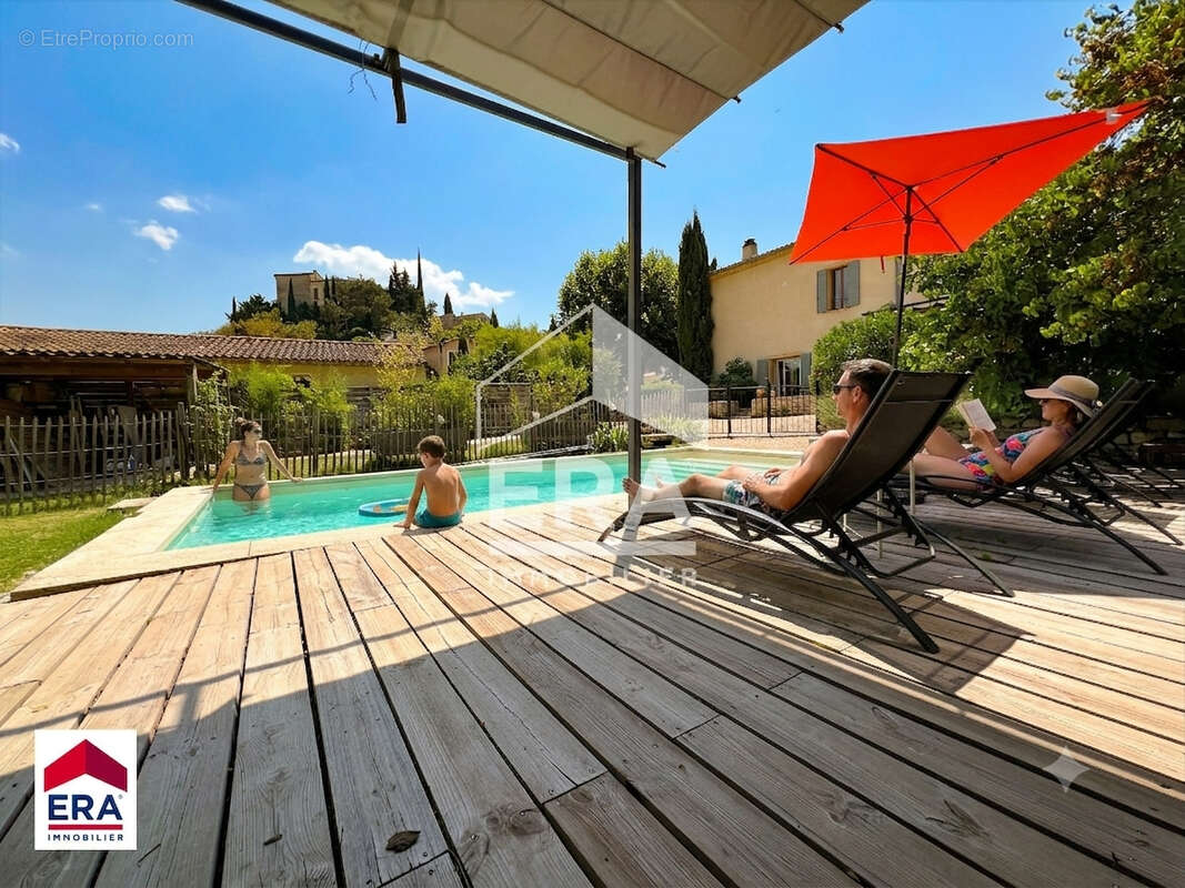 Maison à MAZAN