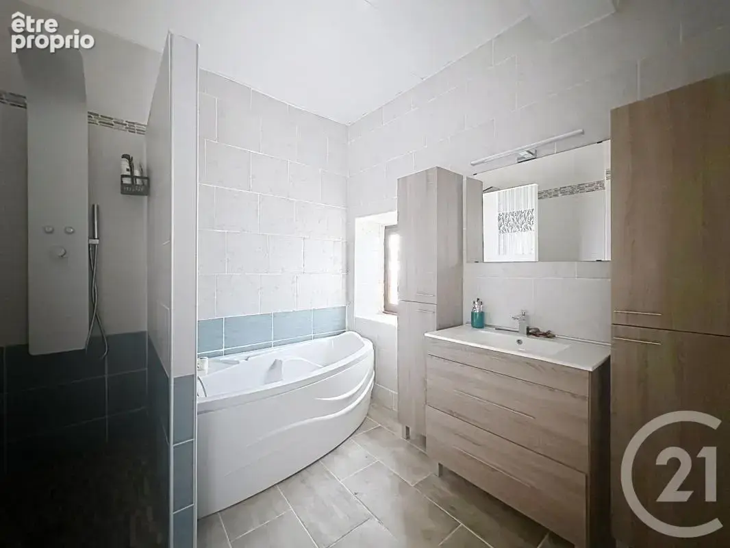 Maison de village - photo 12