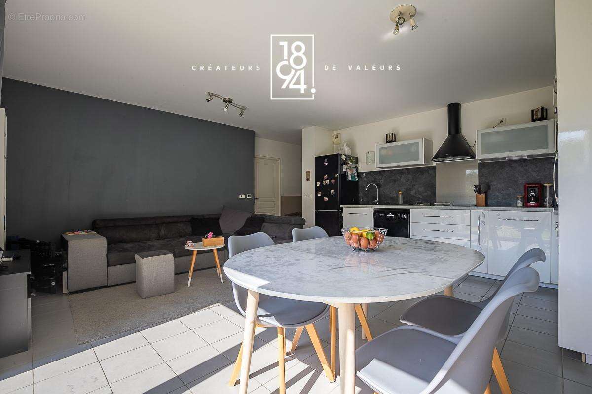 Appartement à AUBAGNE