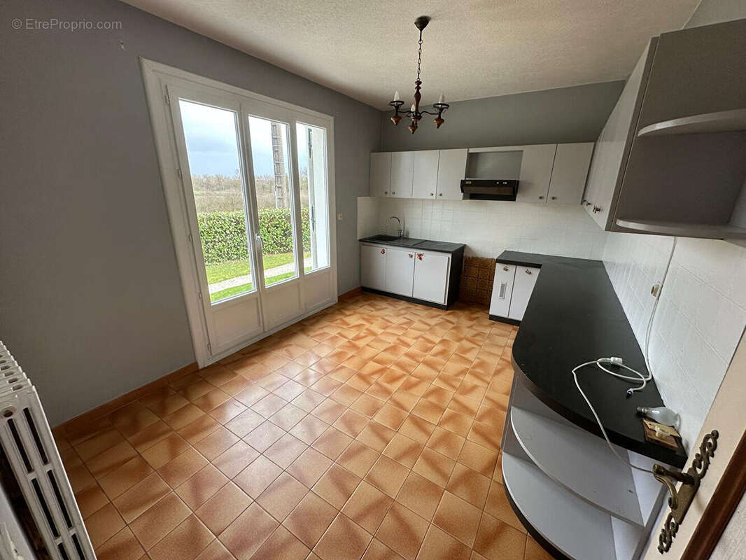 Maison à DECIZE