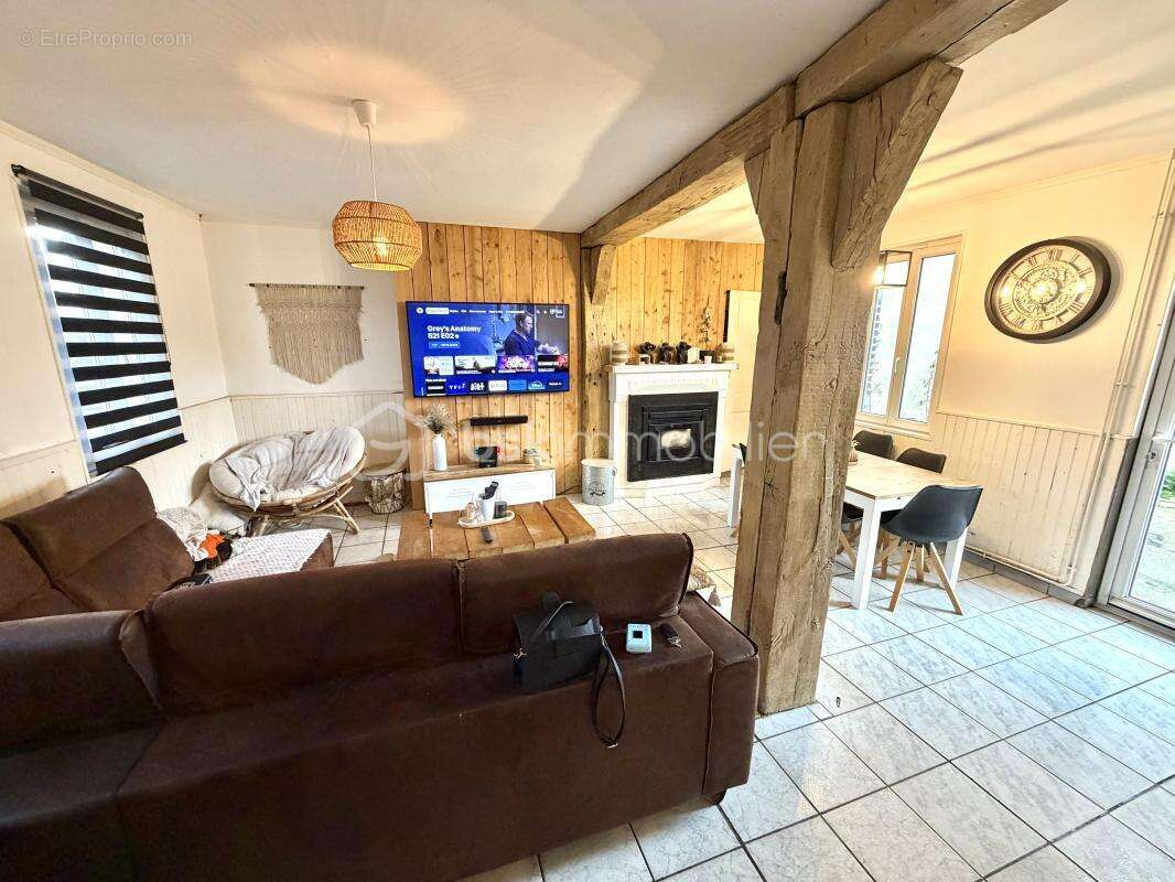 Maison à PETIT-COURONNE