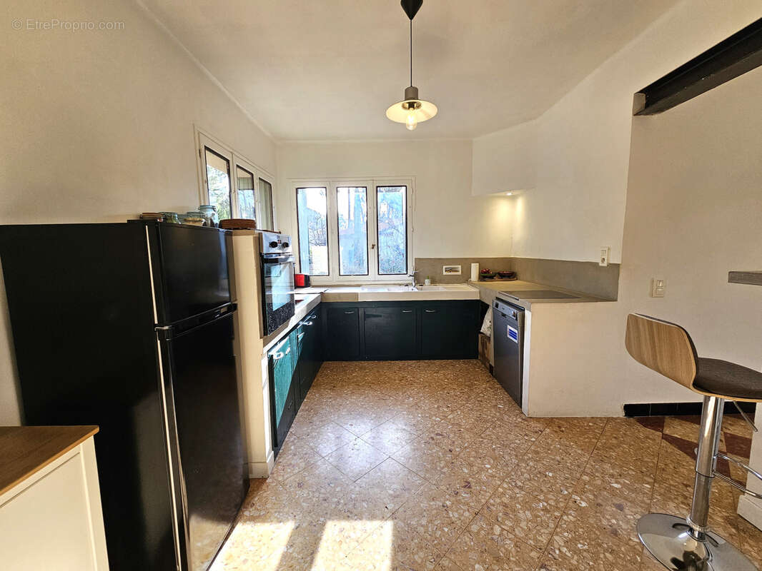 Maison à ROUSSILLON