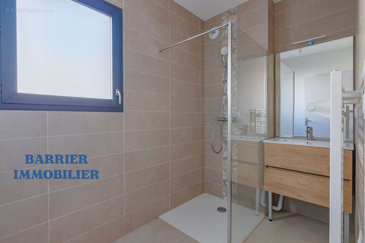 Appartement à CHAVANOZ