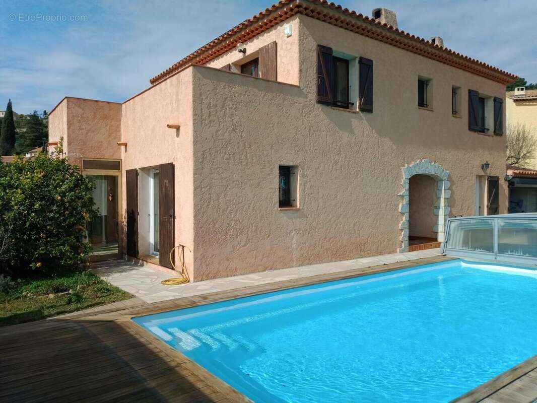 Photo 3 - Maison à OLLIOULES