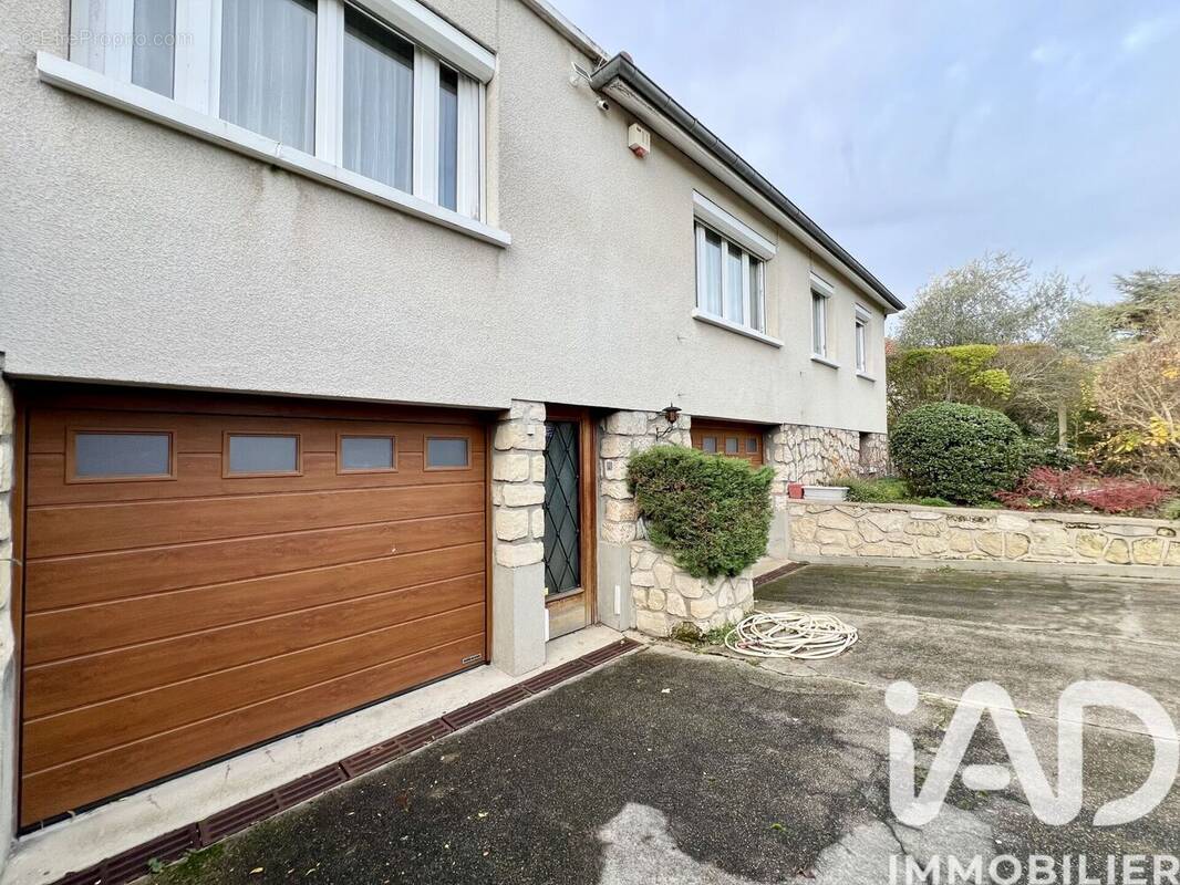 Photo 1 - Maison à CROISSY-SUR-SEINE