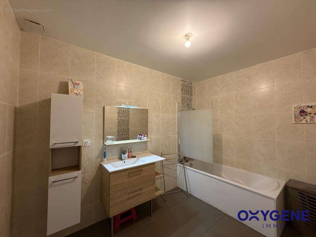 Maison à SAINT-CYPRIEN