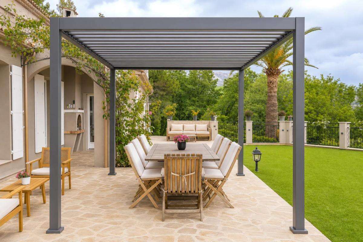 Maison de 6 pièces de 256 m² à Le Bar-sur-Loup - photo 32