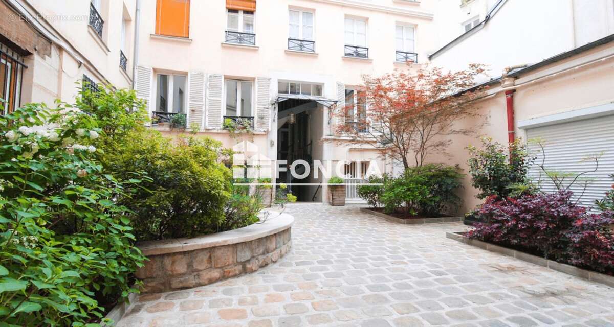 Appartement à PARIS-6E