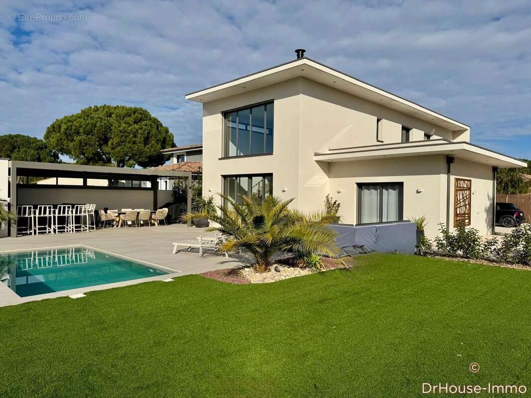 Maison à AGDE