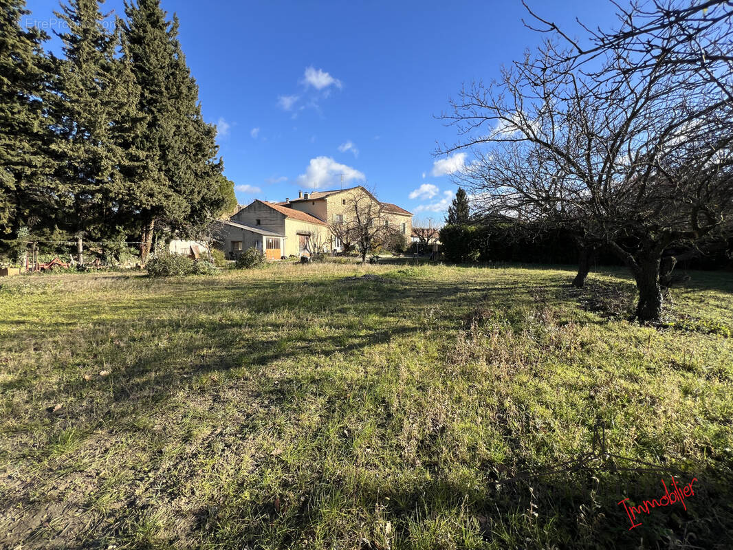 Maison à TRAVAILLAN