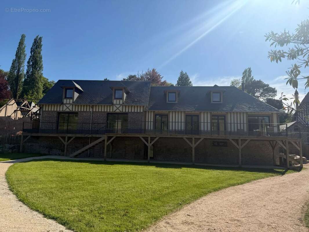 Maison à GONNEVILLE-SUR-MER