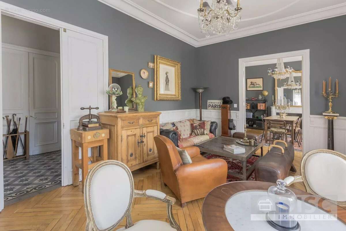Magnifique maison de maître entièrement rénovée avec jardin et piscine - photo 3
