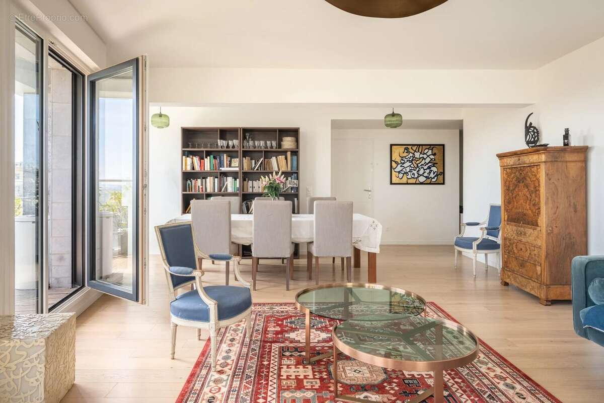 Appartement à SAINT-CLOUD