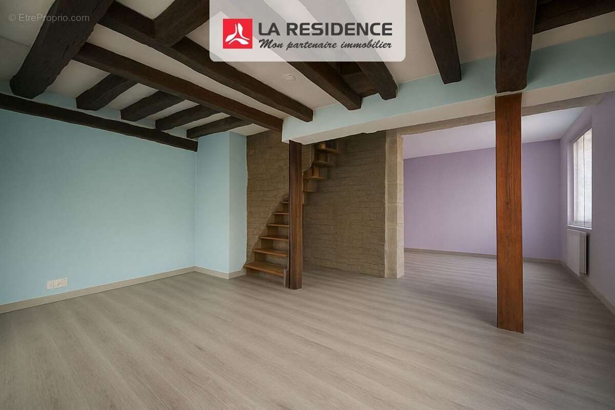 Maison à BONNIERES-SUR-SEINE