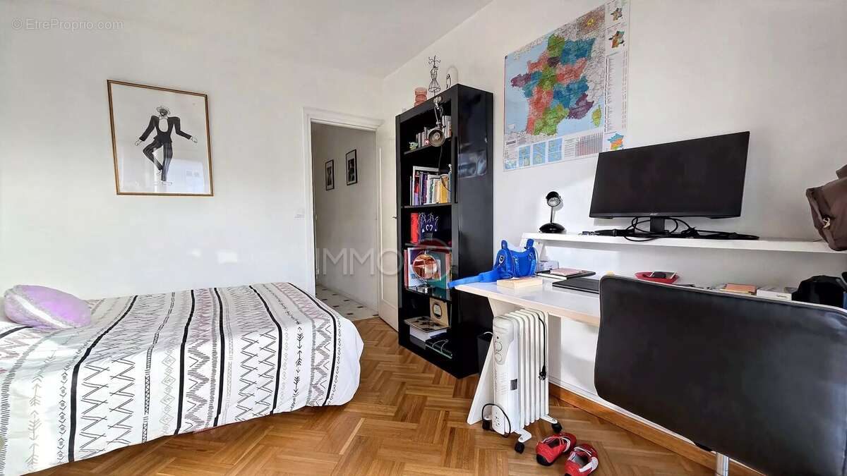 Appartement à LE RAINCY