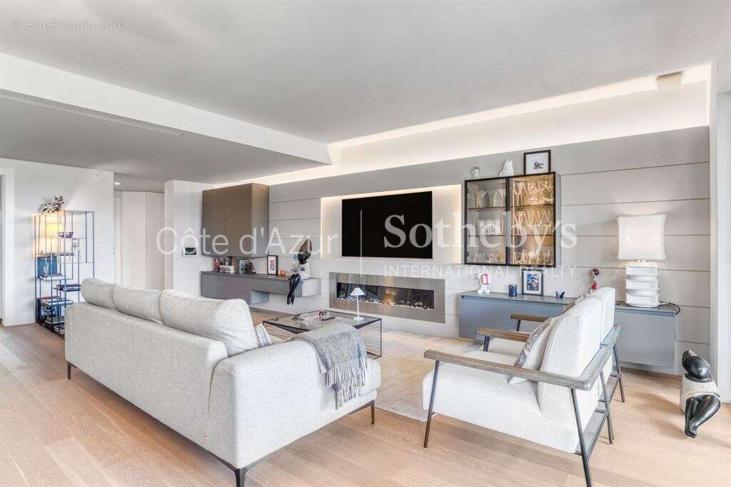 Appartement de luxe 3 pièces à vendre à Saint-Jean-Cap-Ferrat avec vue mer - photo 7
