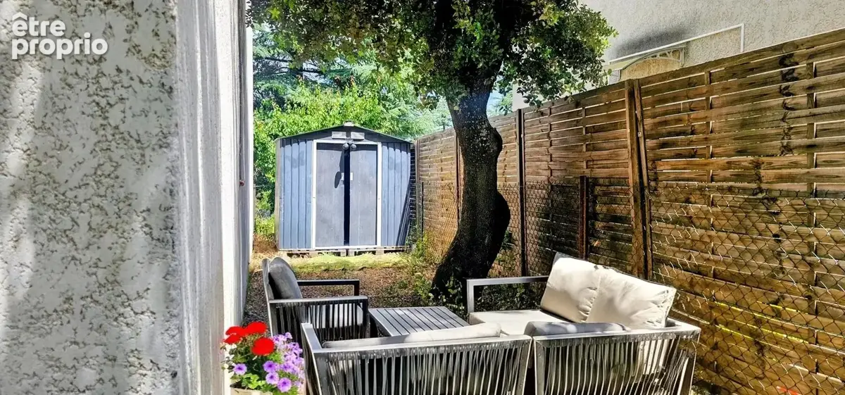 Photo Maison à Saint-Maximin-La-Sainte-Baume au prix de 186 000€