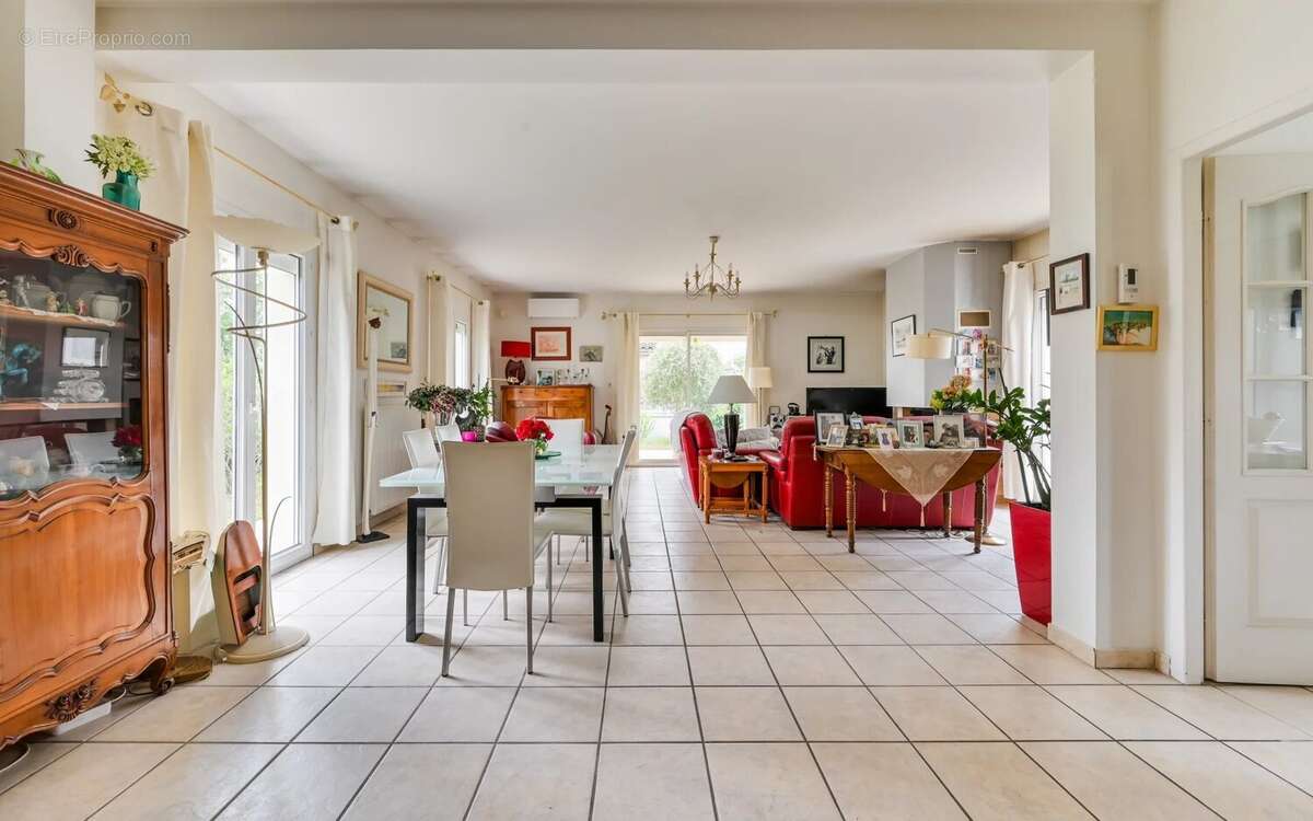 Maison à CRAPONNE