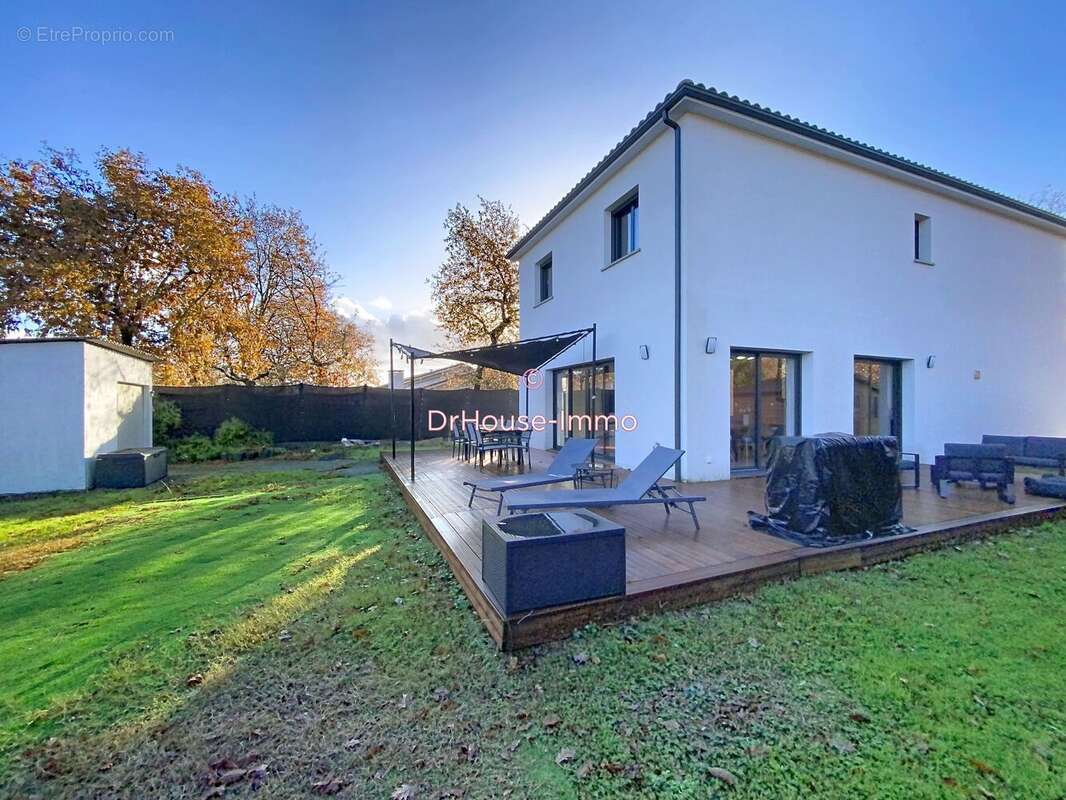 Maison à SAINT-MEDARD-EN-JALLES