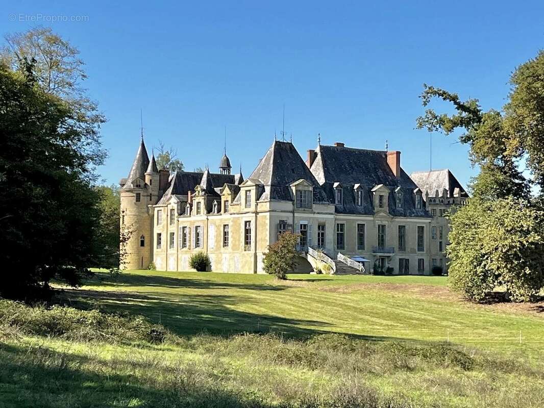 Maison à MIRANDE