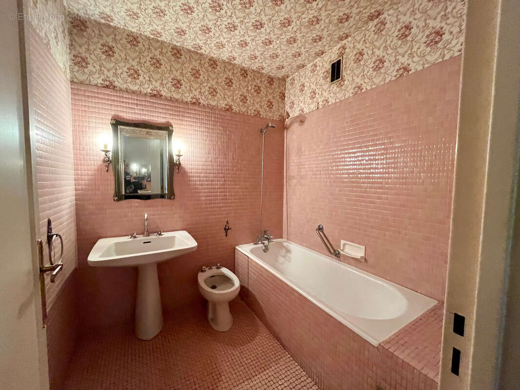 Appartement à SAINT-MAUR-DES-FOSSES