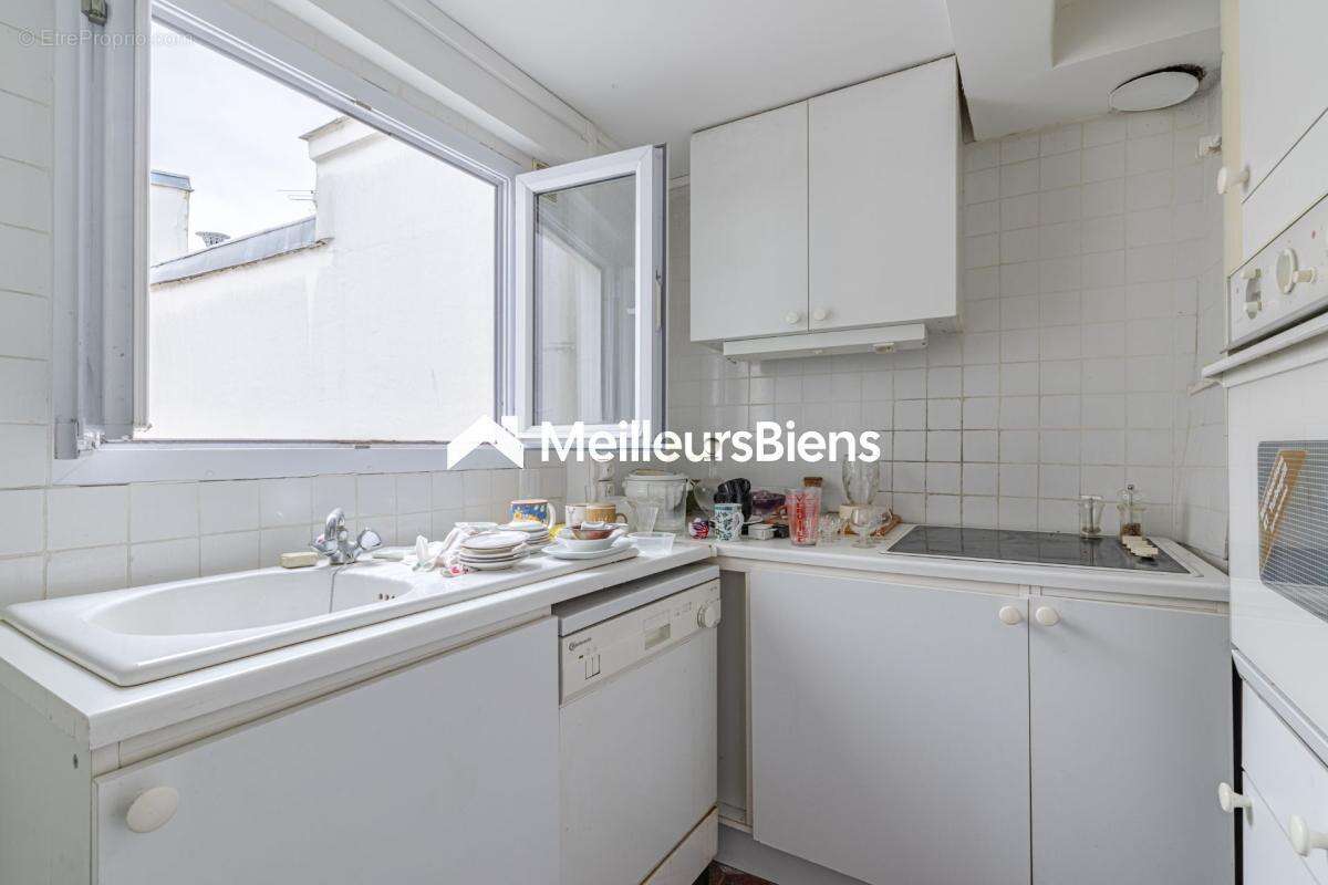 Appartement à PARIS-4E