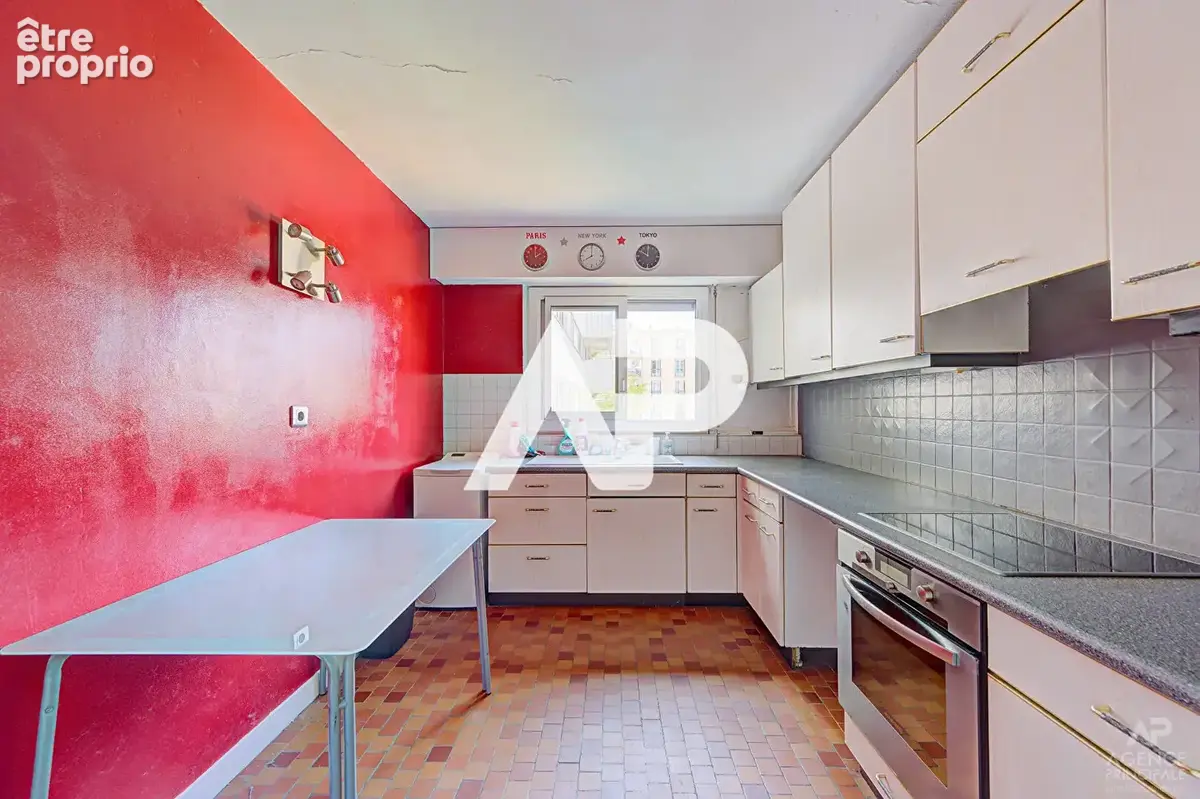 Appartement Rueil Malmaison 5 pièce(s) 90.80 m2 - photo 6