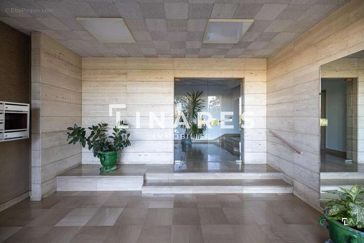 Appartement à MARSEILLE-9E