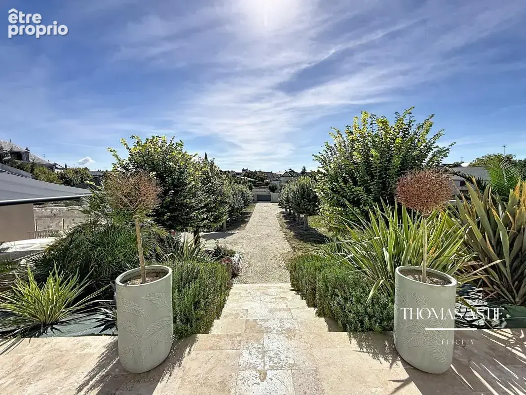 Maison 9 pièces 235 m² à vendre à Souzay-Champigny (49400) - photo 17