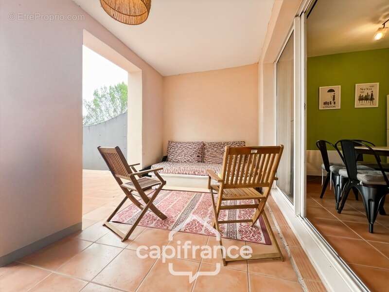 Appartement à MALLEMORT