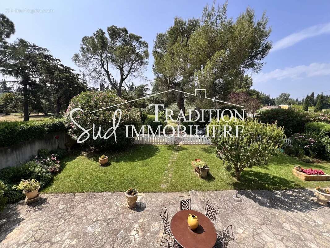 Maison à SAINT-ETIENNE-DU-GRES