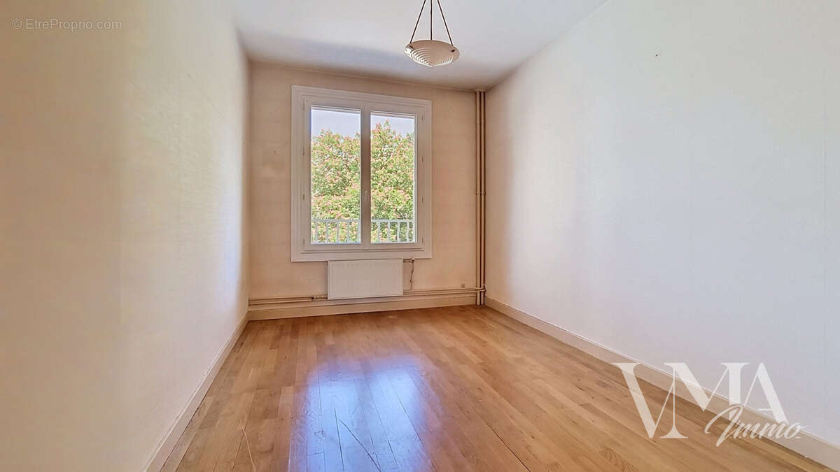 Appartement à CHAMPAGNE-AU-MONT-D'OR